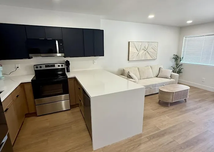 Arcadia Lite Unit 1 With Private Yard And Washer Dryer Apartment Phoenix