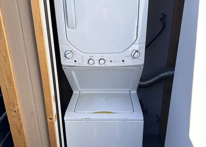 Apartment Arcadia Lite Unit 1 With Private Yard And Washer Dryer